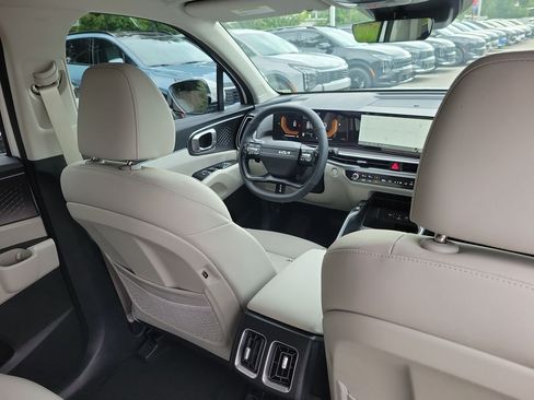 New 2026 Kia Sorento EX FWD image 13