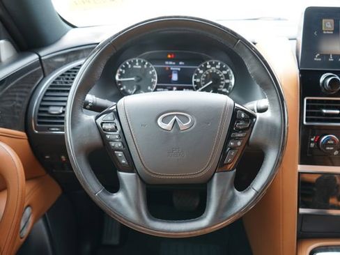 Used 2023 INFINITI QX80 Sensory w/ All-Season Package image 17