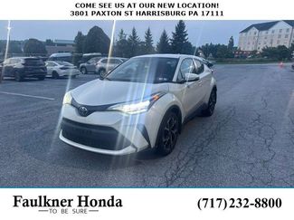 Used 2020 Toyota C-HR XLE FWD video 1