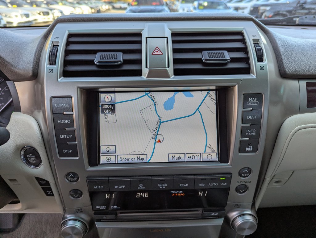 Used 2011 Lexus GX 460 AWD/4WD image 23