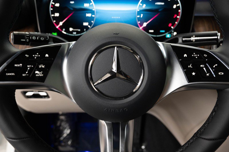 New 2027 Mercedes-Benz GLC 300 image 14