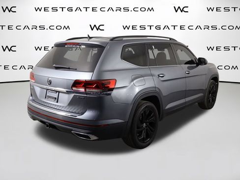 Used 2023 Volkswagen Atlas SE w/ Black Wheel Package AWD/4WD image 50