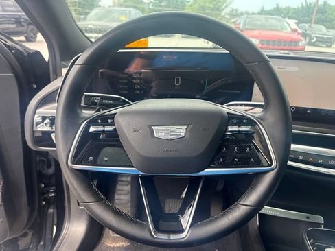 Used 2024 Cadillac Lyriq Tech w/ Driver Assist Package AWD/4WD image 9