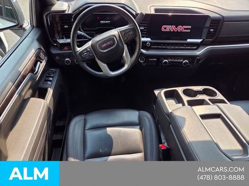 Used 2025 GMC Sierra 1500 SLT RWD image 7