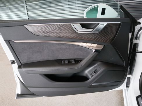 New 2025 Audi A7 3.0T Prestige image 28