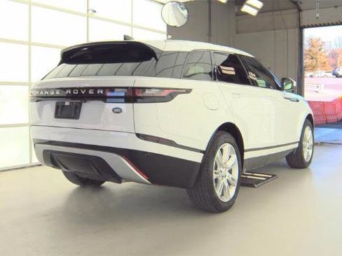 Used 2022 Land Rover Range Rover Velar S image 2