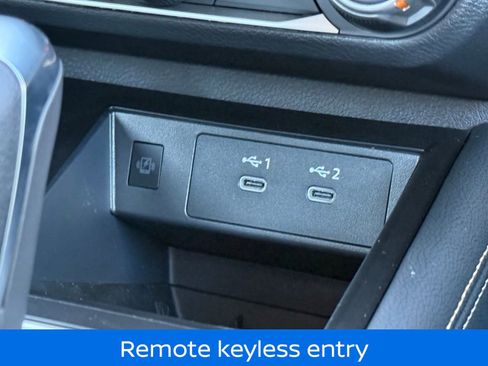 Certified 2025 Nissan Kicks SV image 20