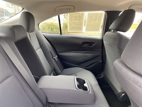 Used 2024 Toyota Corolla LE image 20