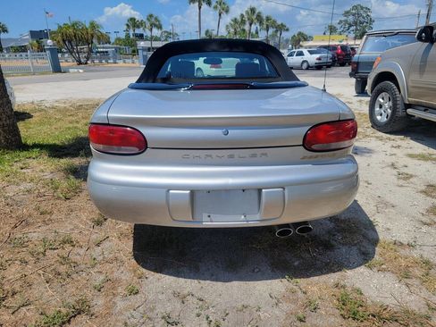 Used 2000 Chrysler Sebring JXI image 7