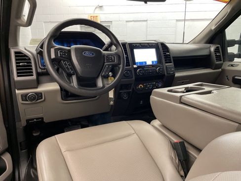 Used 2022 Ford F350 XL w/ STX Appearance Package image 12