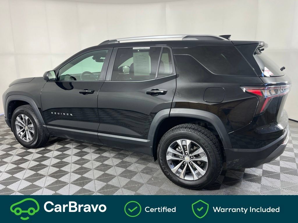 Used 2025 Chevrolet Equinox LT w/ Convenience Package II AWD/4WD image 11