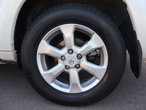 Used 2010 Toyota RAV4 Limited w/ Limited Extra Value Pkg AWD/4WD image 42