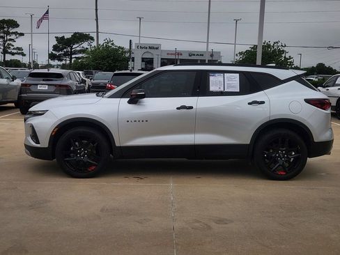 Used 2022 Chevrolet Blazer LT w/ Redline Edition FWD image 4