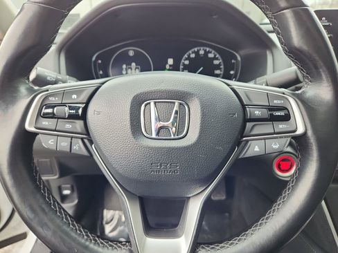 Used 2022 Honda Accord EX-L image 17