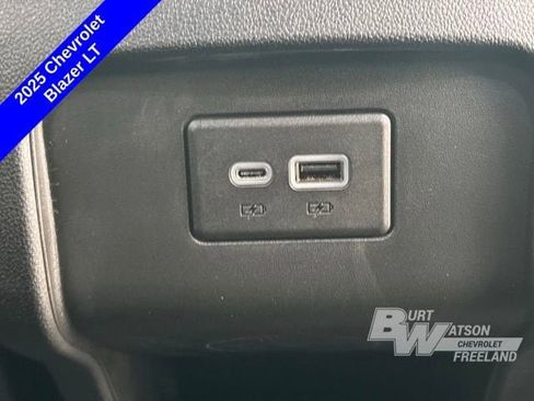 New 2025 Chevrolet Blazer LT w/ Convenience Package image 26