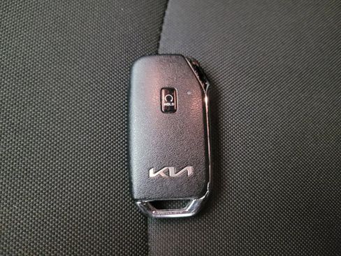 Used 2023 Kia Forte GT-Line w/ GT-Line Technology Package FWD image 32
