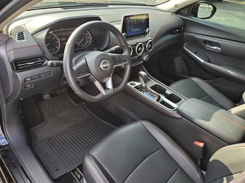 Certified 2024 Nissan Sentra SR w/ SR Premium Package image 18