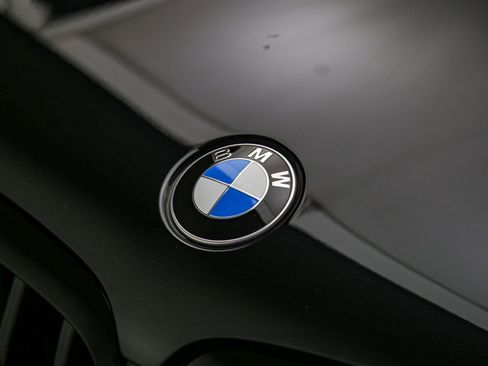 Certified 2022 BMW X5 xDrive40i w/ M Sport Package AWD/4WD image 9