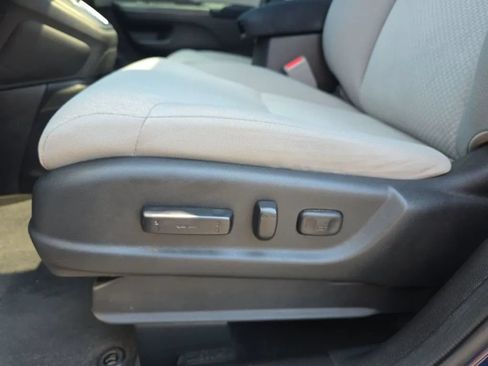 Used 2016 Honda CR-V EX image 15