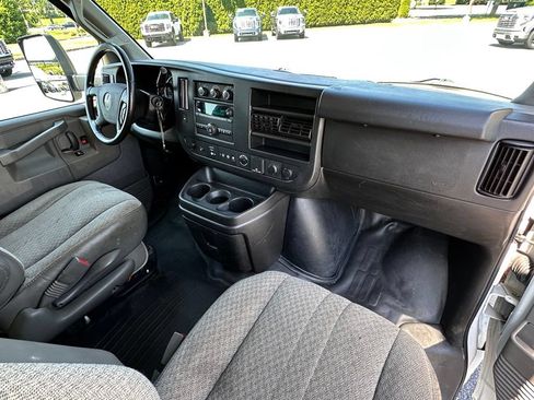 Used 2020 GMC Savana 3500 w/ Power Convenience Package RWD image 14