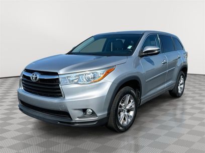 Used 2016 Toyota Highlander Plus