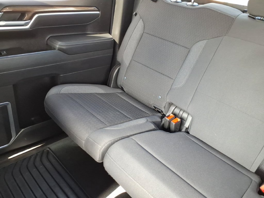 Used 2026 Chevrolet Silverado 1500 RST RWD image 17