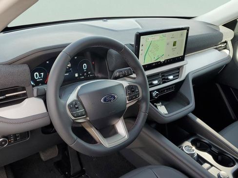 New 2026 Ford Explorer Active w/ Active Comfort Package image 19