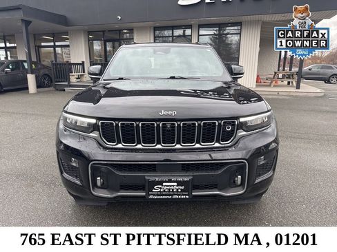 Used 2022 Jeep Grand Cherokee Overland w/ Adv Protech Group III AWD/4WD image 2