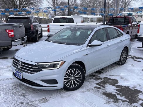 Used 2019 Volkswagen Jetta SEL image 8