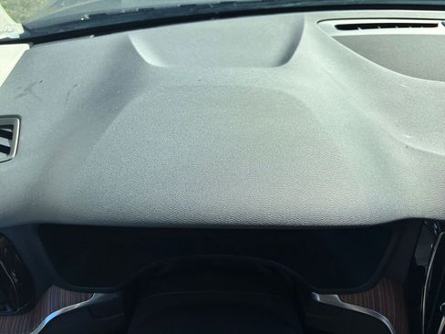 Used 2025 Volvo V60 B5 Cross Country Plus image 34