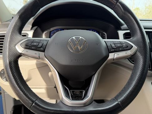 Used 2021 Volkswagen Atlas SEL Premium image 21