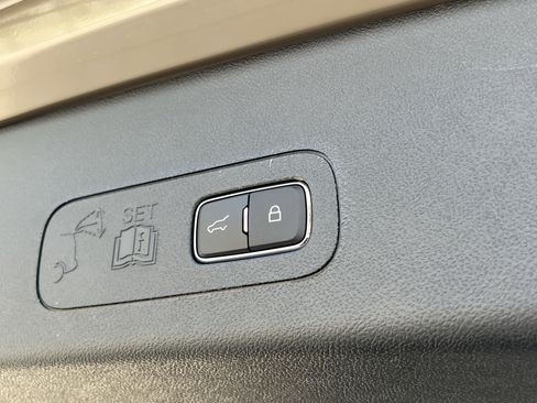 New 2025 Lincoln Aviator Reserve image 33