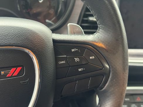 Used 2017 Dodge Challenger SXT Plus image 14