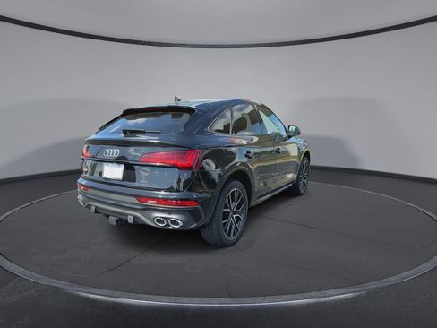 Used 2024 Audi SQ5 Prestige image 8