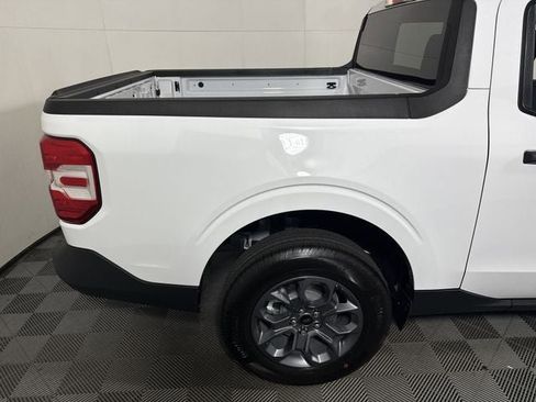 New 2026 Ford Maverick XLT w/ XLT Luxury Package FWD image 21