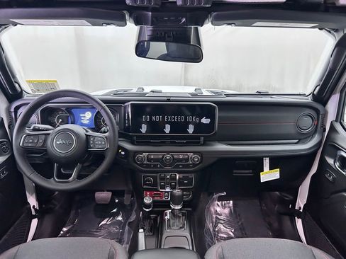 New 2026 Jeep Wrangler Unlimited Rubicon image 23