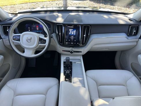 Used 2025 Volvo XC60 T8 Plus w/ Protection Package Premier image 21