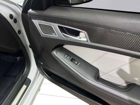 Used 2018 Genesis G80 3.3T Sport image 38