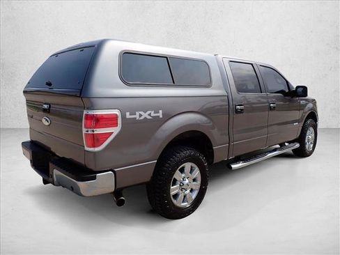 Used 2011 Ford F150 XLT w/ XLT Chrome Pkg AWD/4WD image 4