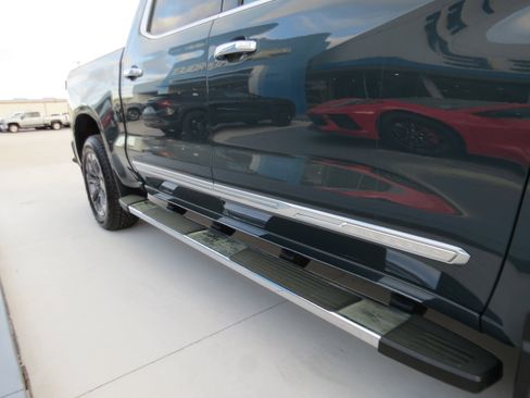 New 2026 Chevrolet Silverado 1500 High Country w/ Technology Package AWD/4WD image 11