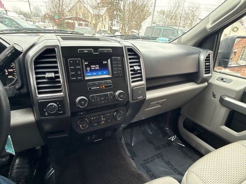 Used 2015 Ford F150 XLT w/ Equipment Group 301A Mid image 22