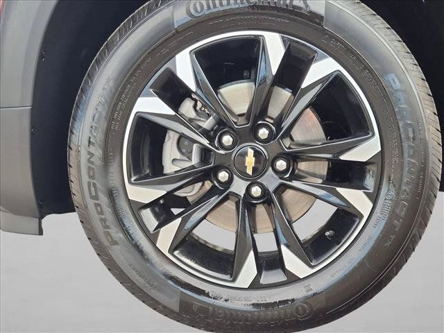 Used 2023 Chevrolet TrailBlazer LT FWD image 28