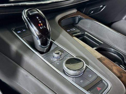 Used 2022 Cadillac Escalade Sport Platinum w/ LPO, ONYX Package RWD image 15