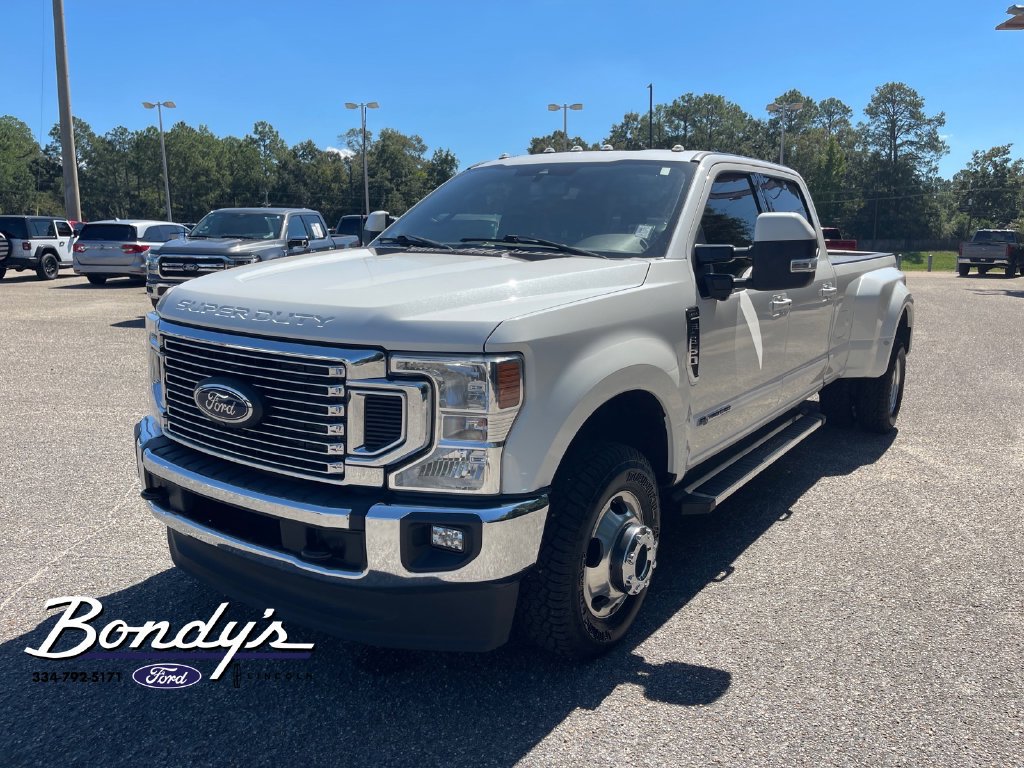 Used 2022 Ford F350 Lariat w/ Lariat Ultimate Package AWD/4WD image 3