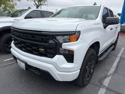 Used 2026 Chevrolet Silverado 1500 Custom AWD/4WD image 3