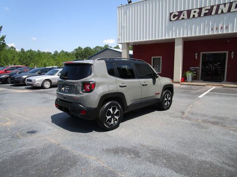 Used 2021 Jeep Renegade Trailhawk w/ Trailer Tow Group AWD/4WD image 6