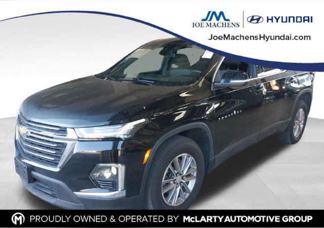 Used 2023 Chevrolet Traverse LT w/ LPO, Cargo Package AWD/4WD image 2