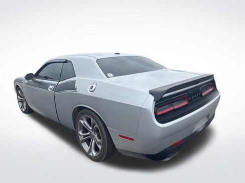 Used 2021 Dodge Challenger R/T image 3