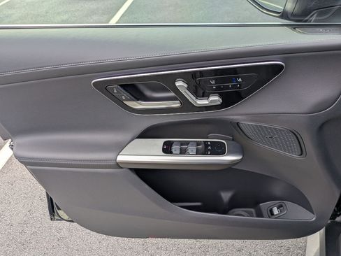 New 2026 Mercedes-Benz GLC 300 image 14