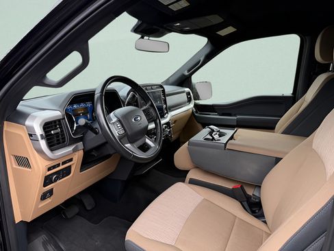 Certified 2022 Ford F150 XLT w/ Equipment Group 302A High AWD/4WD image 4